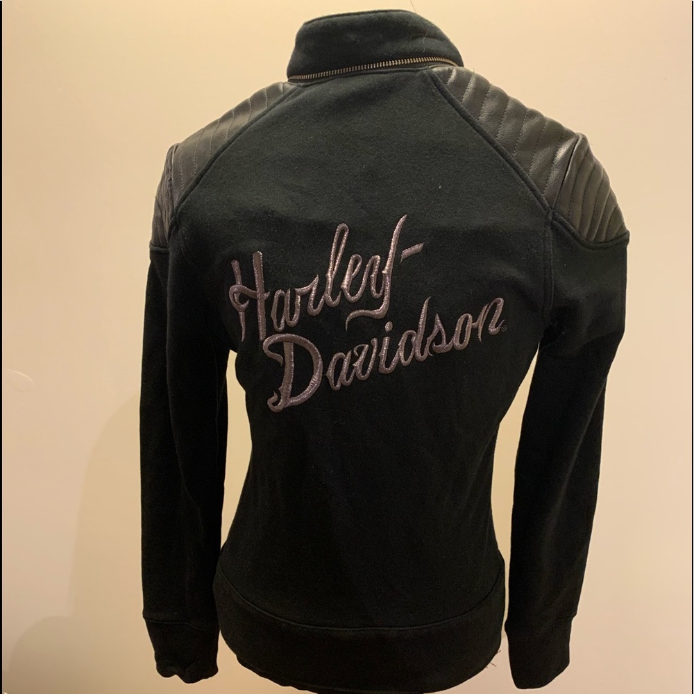 Harley Davidson sweatshirt